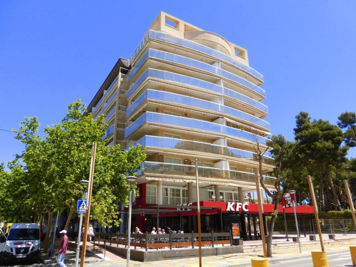 Rentalmar Central Park Salou Buitenkant foto