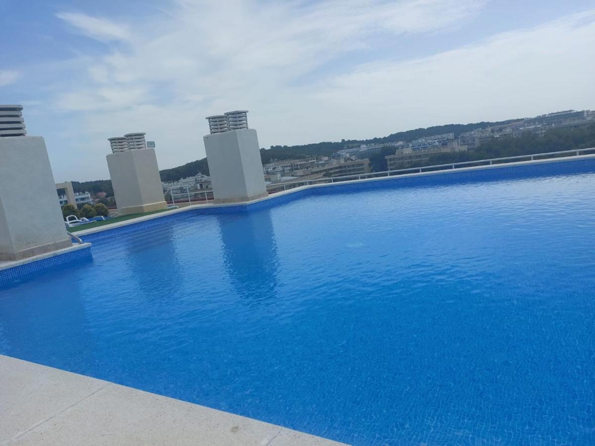 Rentalmar Central Park Salou Buitenkant foto