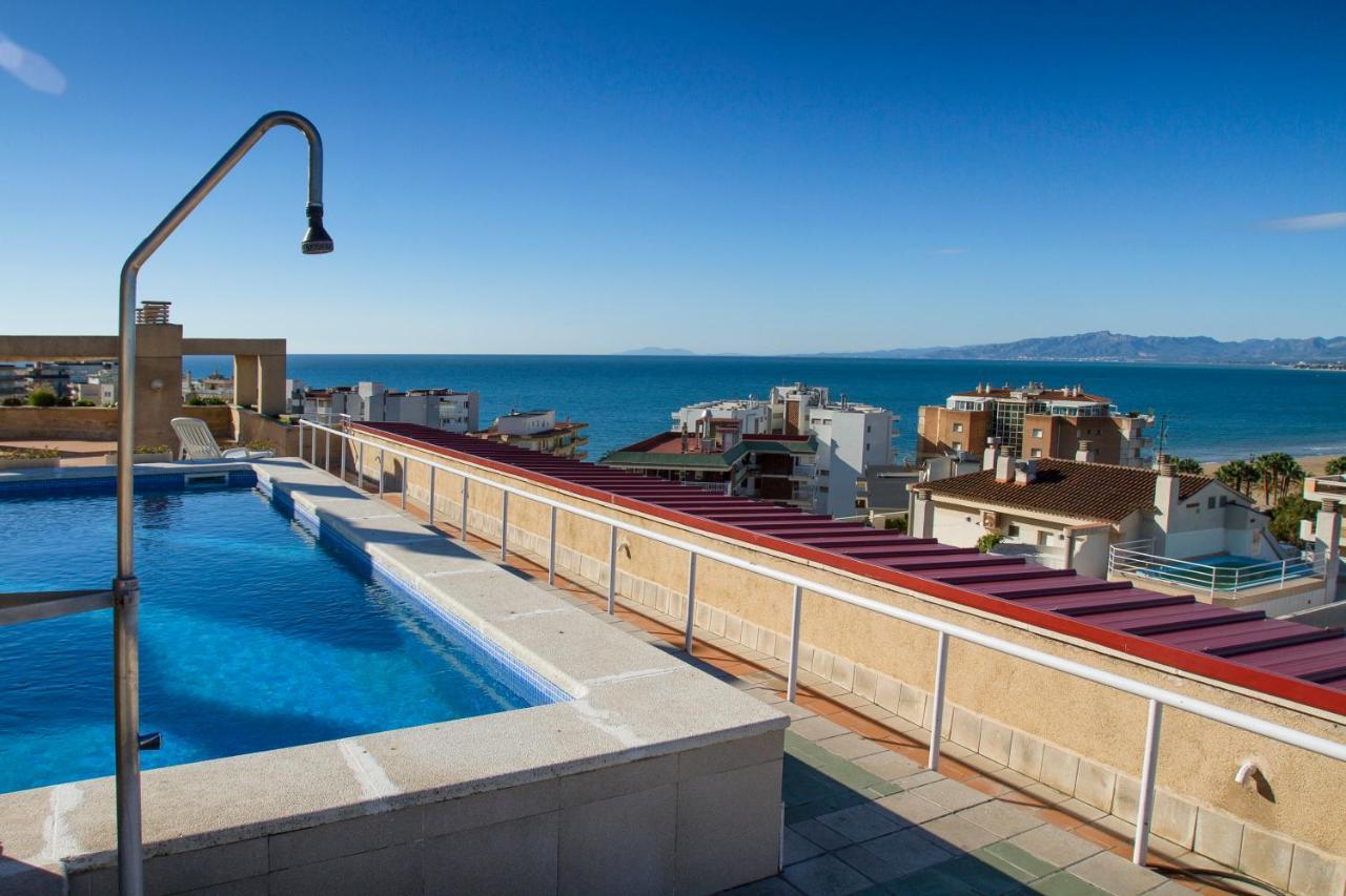 Rentalmar Central Park Salou Buitenkant foto