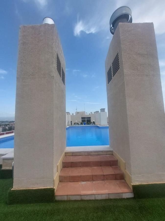 Rentalmar Central Park Salou Buitenkant foto