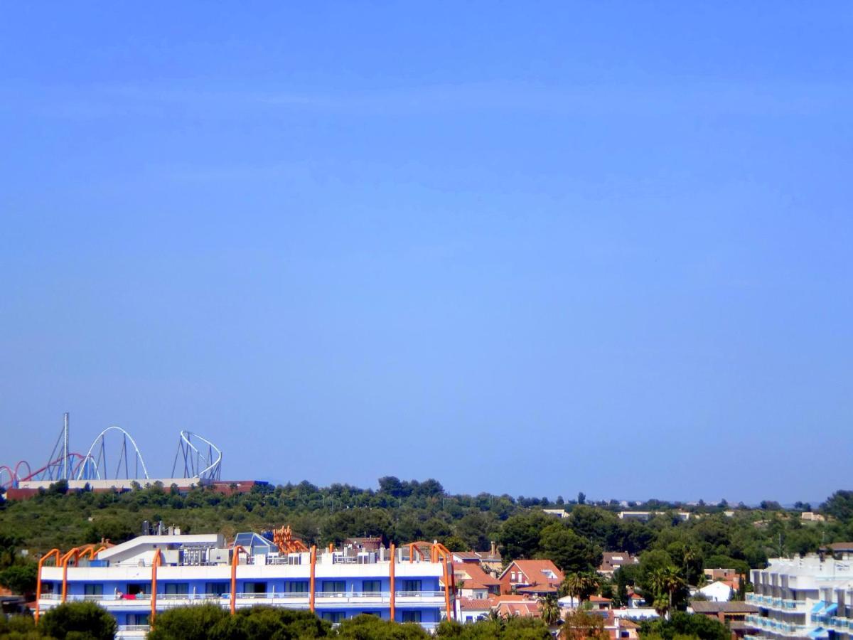 Rentalmar Central Park Salou Buitenkant foto