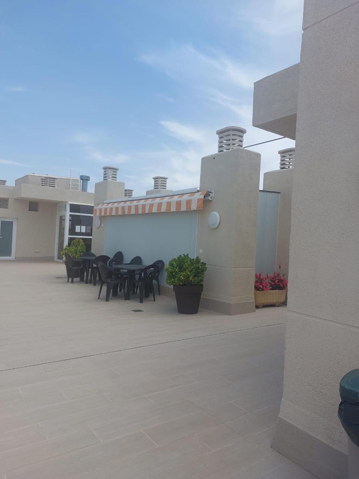 Rentalmar Central Park Salou Buitenkant foto